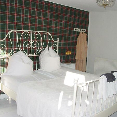 Helmarshausen Robert'S Bed & Breakfast المظهر الخارجي الصورة