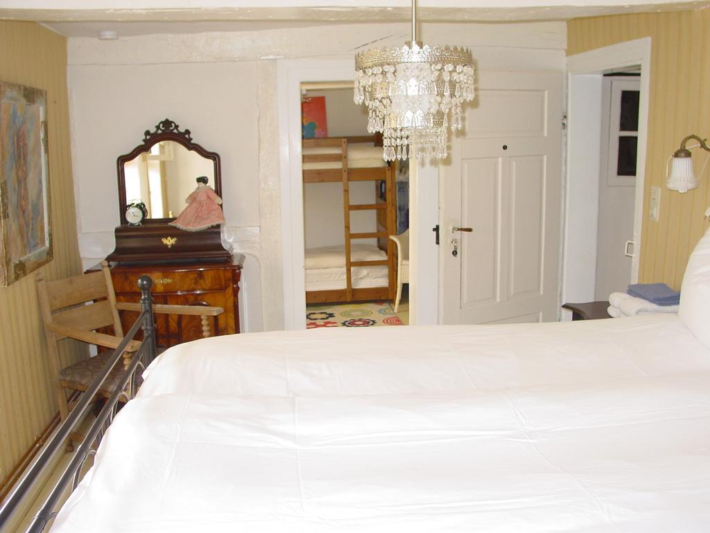 Helmarshausen Robert'S Bed & Breakfast المظهر الخارجي الصورة