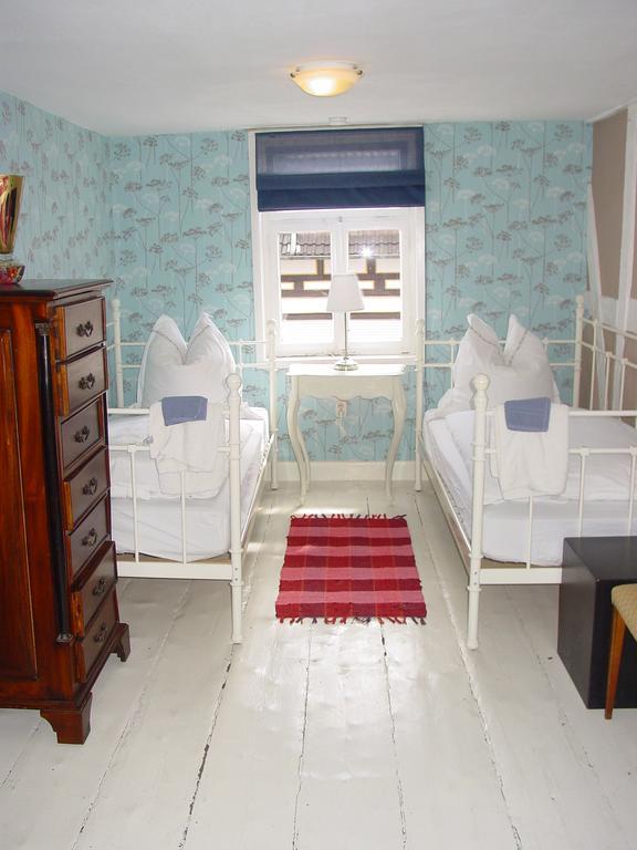 Helmarshausen Robert'S Bed & Breakfast المظهر الخارجي الصورة