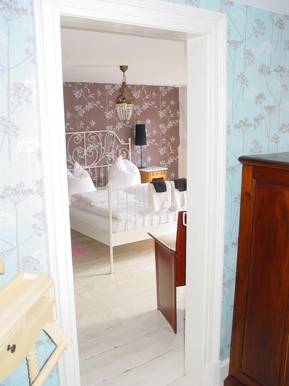 Helmarshausen Robert'S Bed & Breakfast المظهر الخارجي الصورة