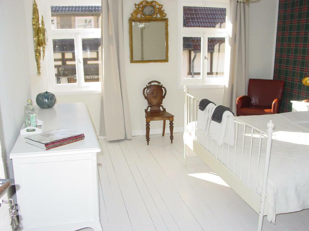 Helmarshausen Robert'S Bed & Breakfast المظهر الخارجي الصورة