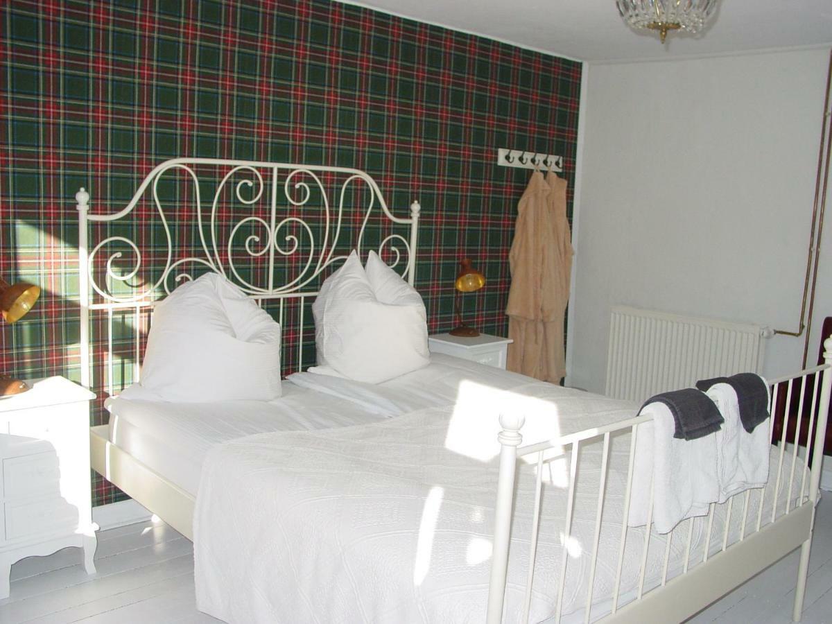Helmarshausen Robert'S Bed & Breakfast المظهر الخارجي الصورة