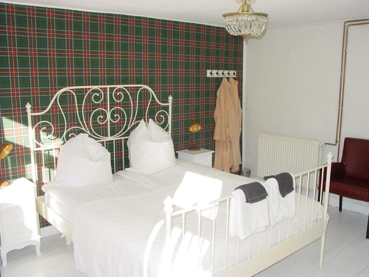 Helmarshausen Robert'S Bed & Breakfast المظهر الخارجي الصورة