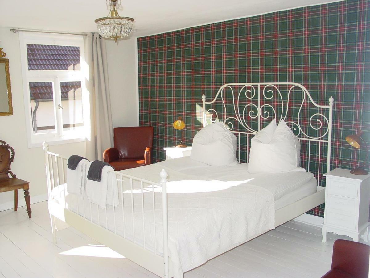 Helmarshausen Robert'S Bed & Breakfast المظهر الخارجي الصورة